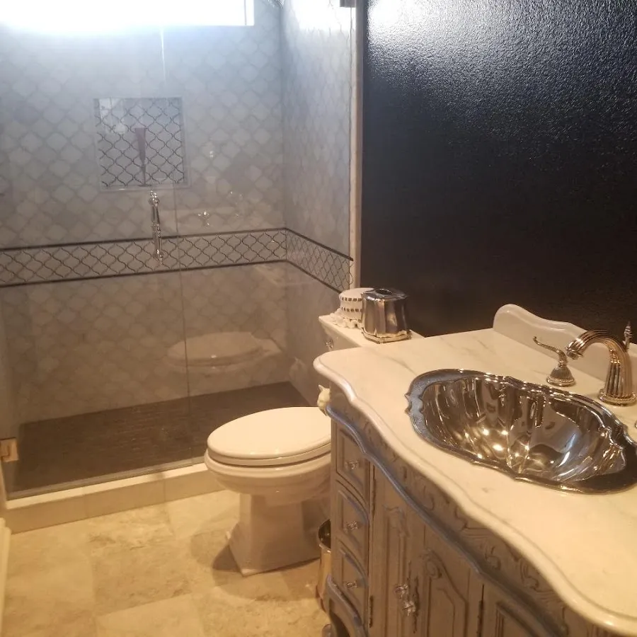 Professional plumbing work and bathroom remodeling in Center